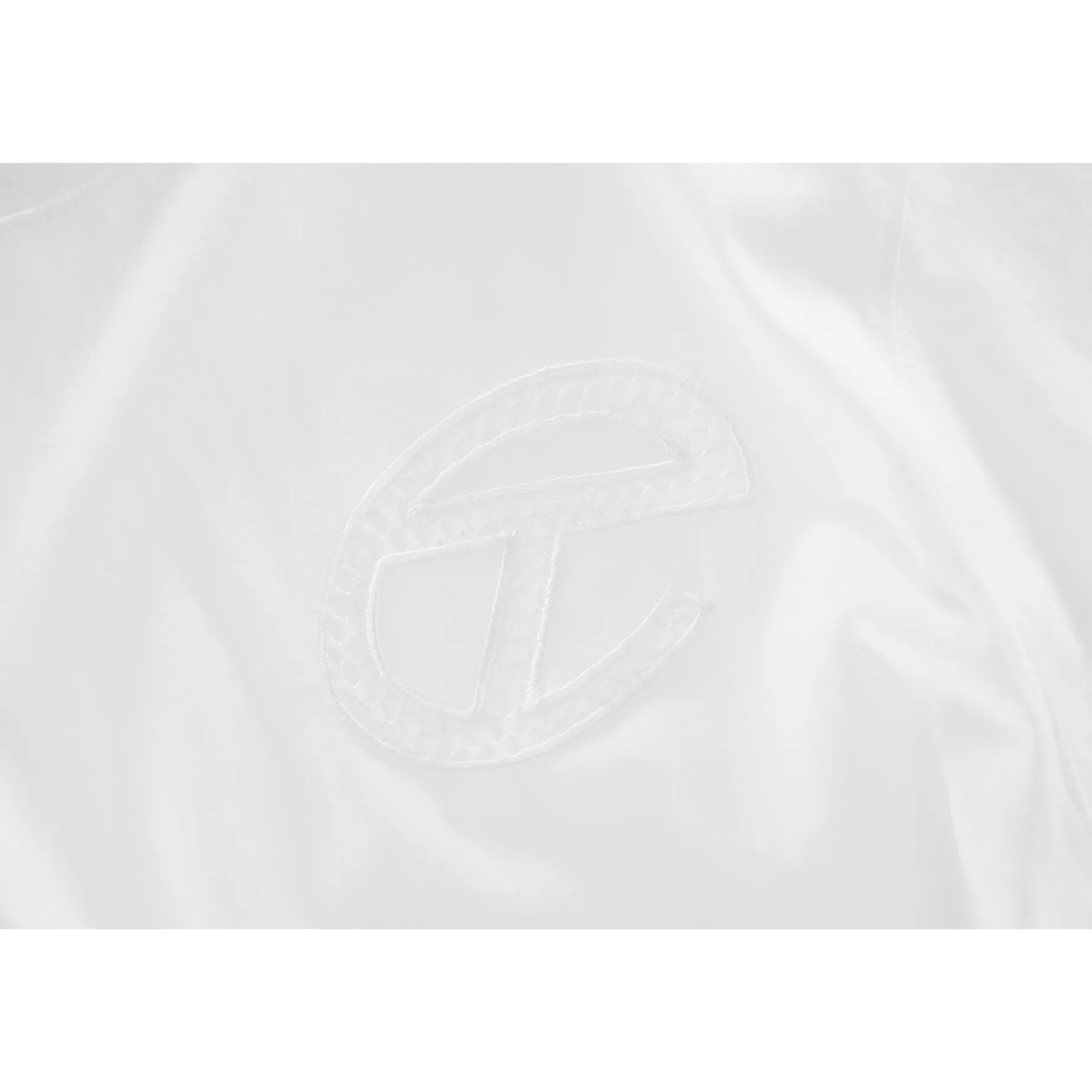 Tall T - ^Telfar Online